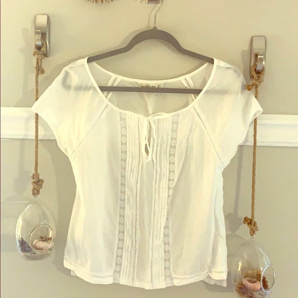 Abercrombie & Fitch Top